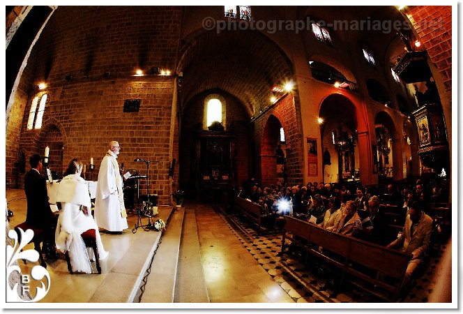 Mariage dans la cathedrale d'Antibes