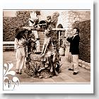Couple de fiances sur la terrasse de la Chevre d Or a Eze 02