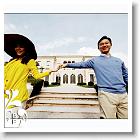 Fiances asiatiques dans les jardins de la villa Rothschild a Saint Jean Cap Ferrat
